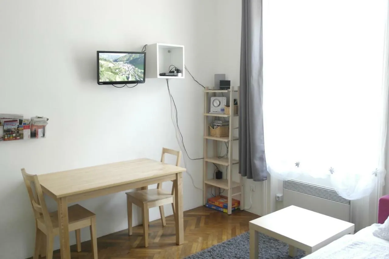 City-Apartments Langegger Vienna 0*,
